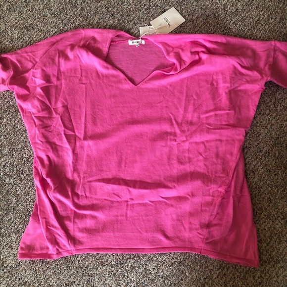 💸Final Sale💸NWT loose pink top - Picture 2 of 2
